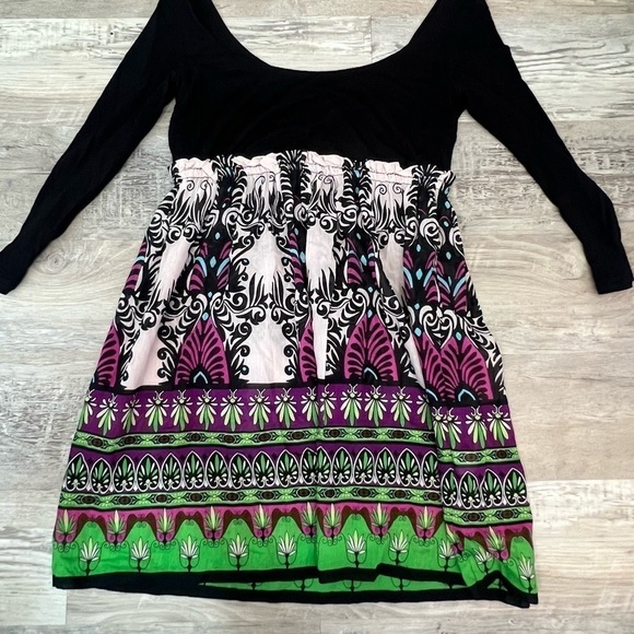Uncle Frank Tops - 2/$40 Uncle Frank Black Long Sleeve with BOHO Bottom Pink Green & White Size XS